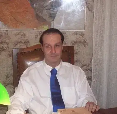 Avvocato Stefano Linares