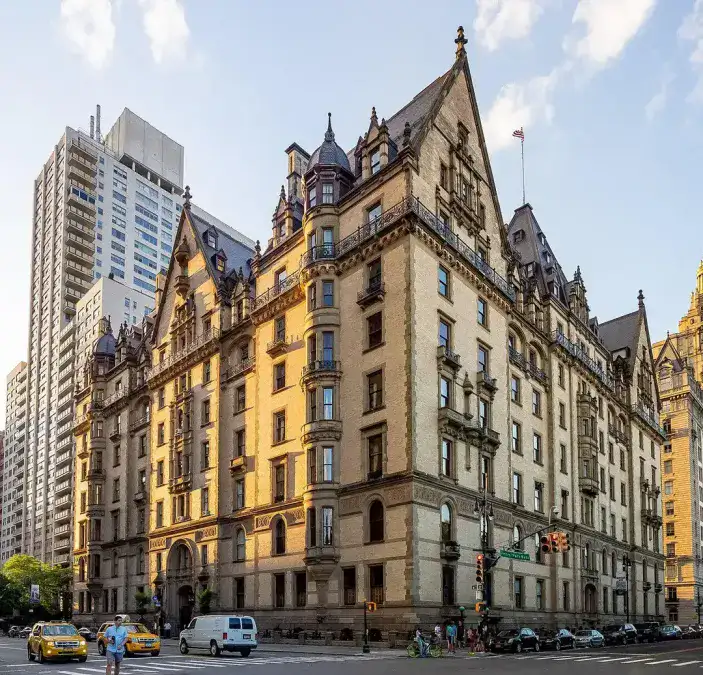 Una nuova legge impone scadenze rigorose per l’approvazione dei trasferimenti nelle cooperative a New York City
